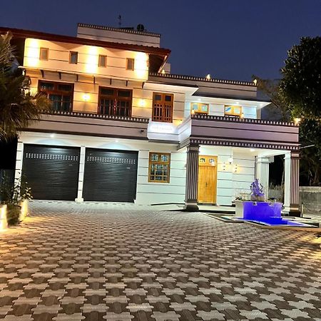 Alps Villa 자프나 외부 사진