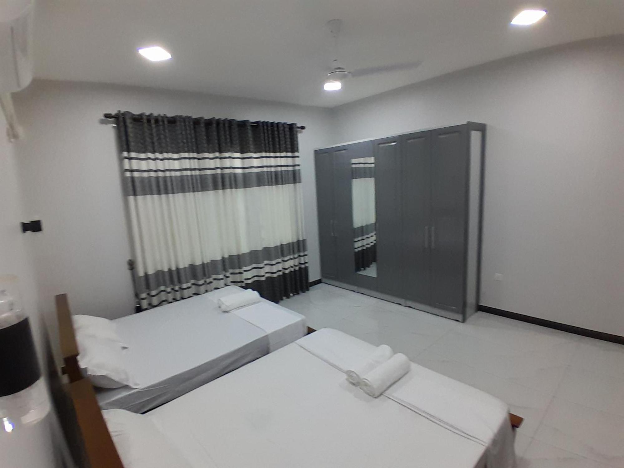 Alps Villa 자프나 외부 사진